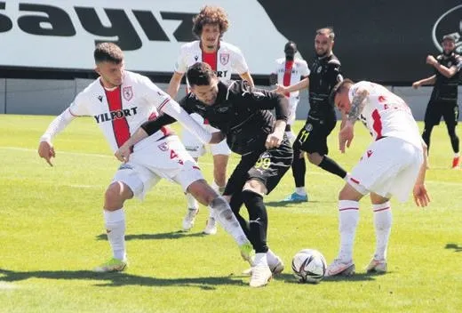 fenerbahce-kadinlar-avrupa-ligi-finalinde-soprona-karsi-husran-yasadi-1649629122109.jpeg Fenerbahçe Kadınlar Avrupa Ligi finalinde Sopron’a karşı hüsran yaşadı-4