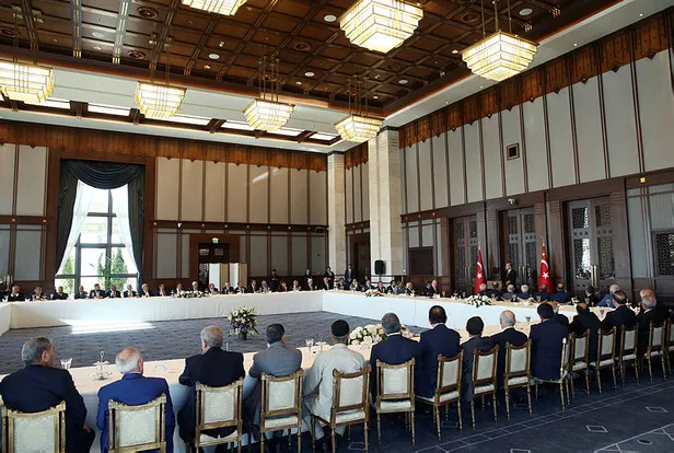 Erdoğan: Kanlı senaryonun önündeki en büyük engel Türkiye'dir-7