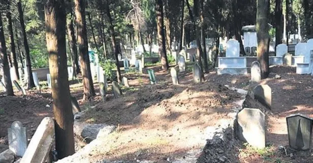 Bursa’da mezarlıkta esrarengiz olay! Kabirlere geceleri...