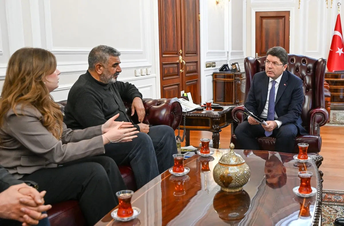 rojin-kabais-sorusturmasinda-kritik-karar-yurt-yonetimi-incelemede-1778161039936.jpg Rojin Kabaiş soruşturmasında yurt kararı: Soruşturma izni verildi-3