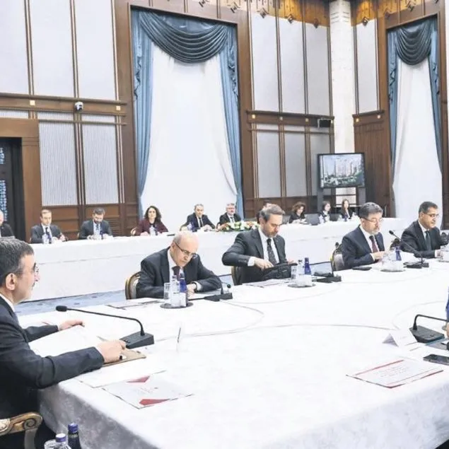 Reformlara devam