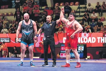 Minderde Türk fırtınası: Rıza Kayaalp, Kerem Kamal ve Ömer Halis Recep yarı finalde