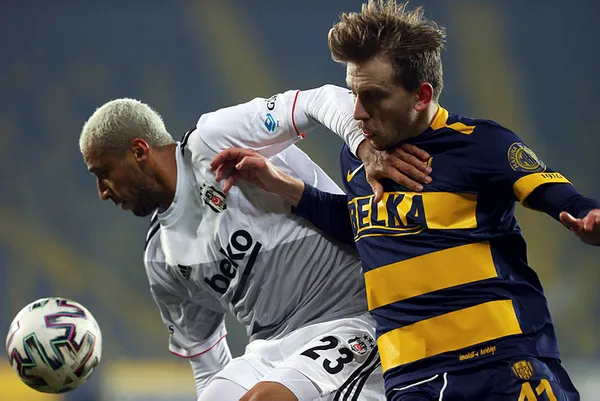 son-dakika-super-ligde-ankaragucune-transfer-yasagi-geldi-1609147506383.jpg SON DAKİKA: Süper Lig'de Ankaragücü'ne transfer yasağı geldi-5