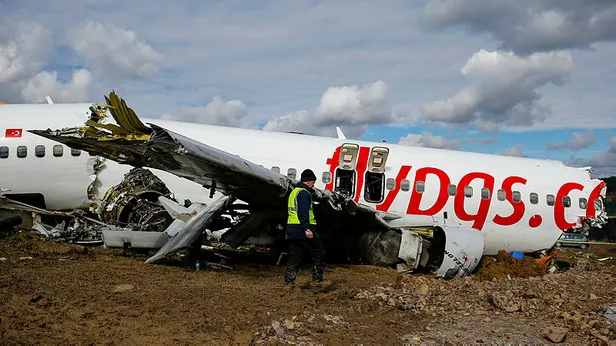 Sabiha Gökçendeki Pegasus uçağı kazasıyla ilgili flaş gelişme! İfadeleri alındı