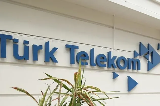 Son dakika: Türk Telekom'dan büyük başarı: İlk yarıyı rekorlarla kapattı!