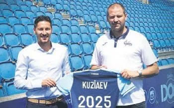 trabzonspor-kapiyi-gosterdi-djaniny-samedo-geri-dondu-1689206776798.jpeg Trabzonspor kapıyı gösterdi! Djaniny Samedo geri döndü!-6