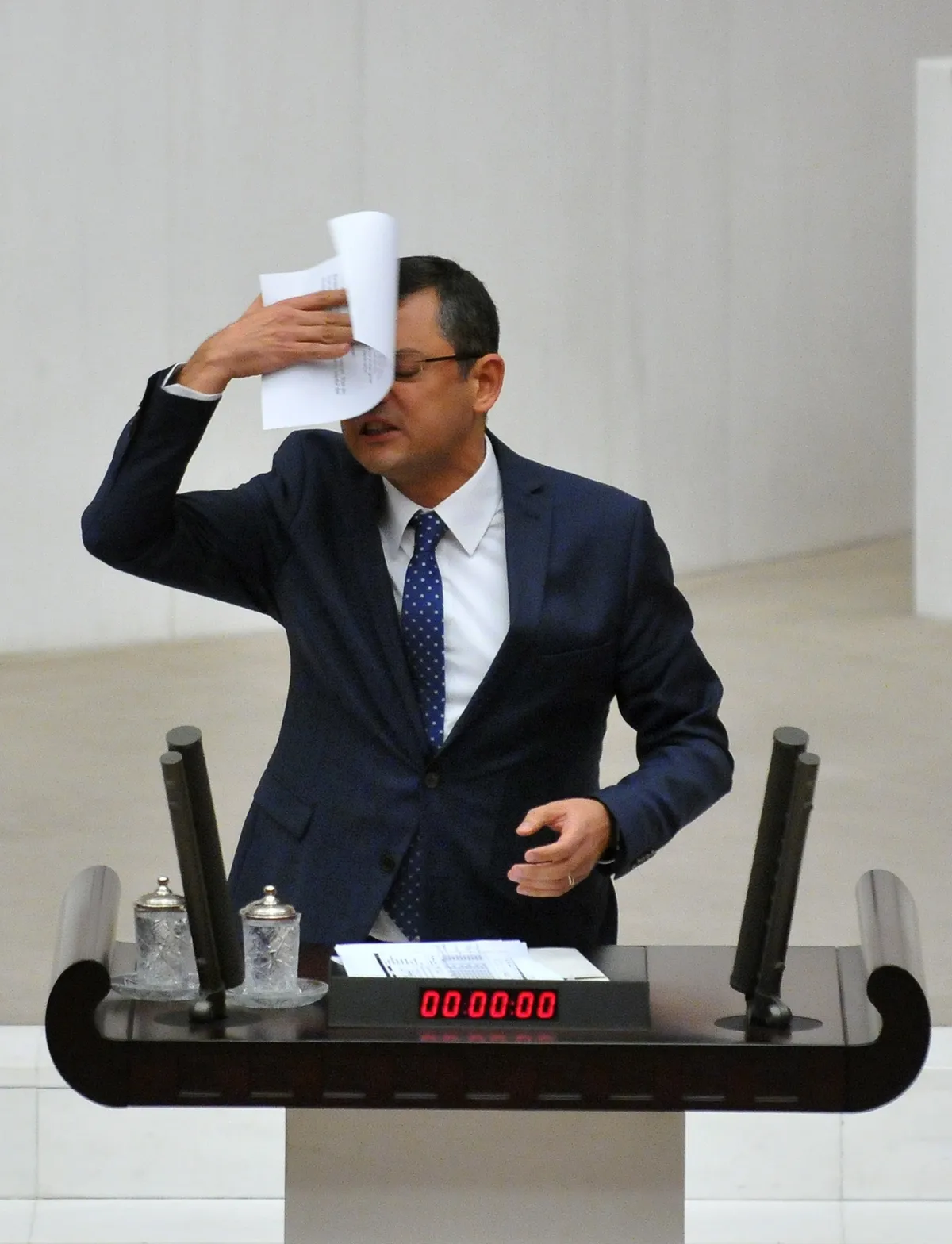 ilker-basbugdan-ozgur-ozele-feto-siperi-en-son-kisi-1780479973693.jpg İlker Başbuğ’dan Özgür Özel’e FETÖ siperi: “En son kişi” | Yalım bu işin neresinde | Bu gerçekleri duymadın mı Başbuğ-6