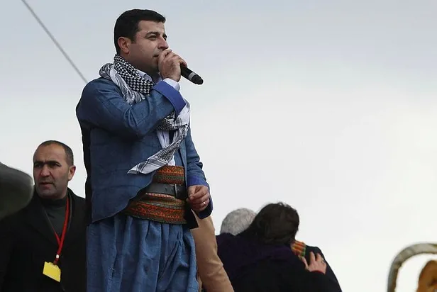 HDP'li Selahattin Demirtaş'ın başsavcıyı hedef gösterme suçundan yargılandığı dava ertelendi-1