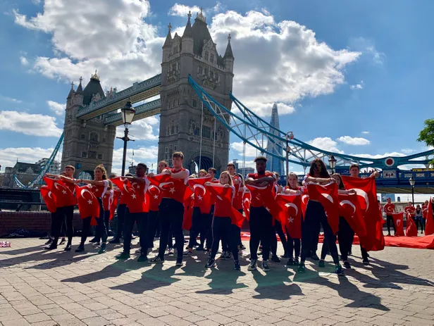 Londra ve İstanbul'da eş zamanlı 15 Temmuz anması-4