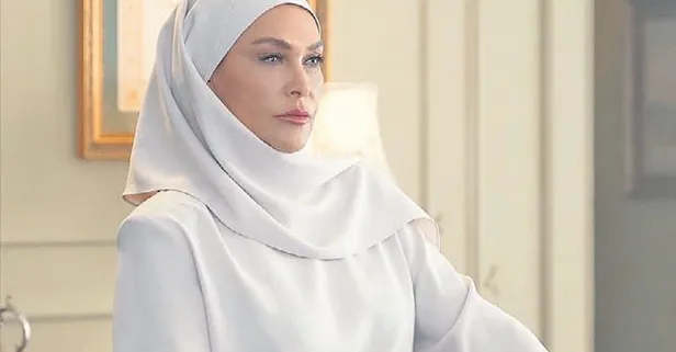 'Aynı Yağmur Altında' dizisiyle Ekranlara dönmeye hazırlanan Hülya Avşar 'Fazilet' karakterinin anlattı