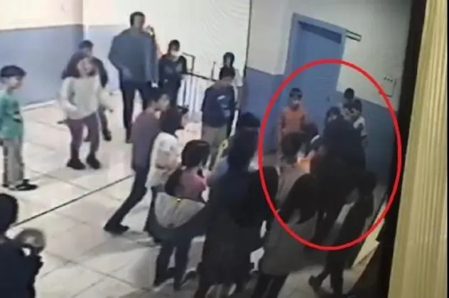 Öğretmenin hamlesi hayat kurtardı! Muş'ta nefes borusuna şeker takılan 12 yaşındaki çocuğu Heimlich manevrasıyla kurtardı