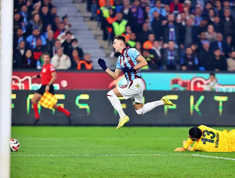 Fatih Tekke'nin Göztepe planı hazır! Yıldız futbolcu geri dönüyor - 10