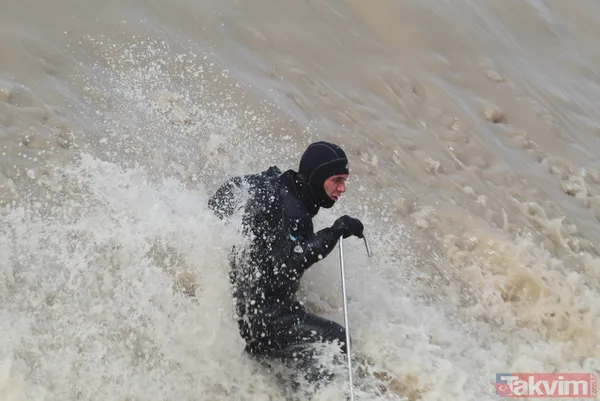 Son dakika... Antalya'da hortum sonucu kaybolan üniversiteli Kader Buse'yi arama çalışmaları yeniden başladı - 8
