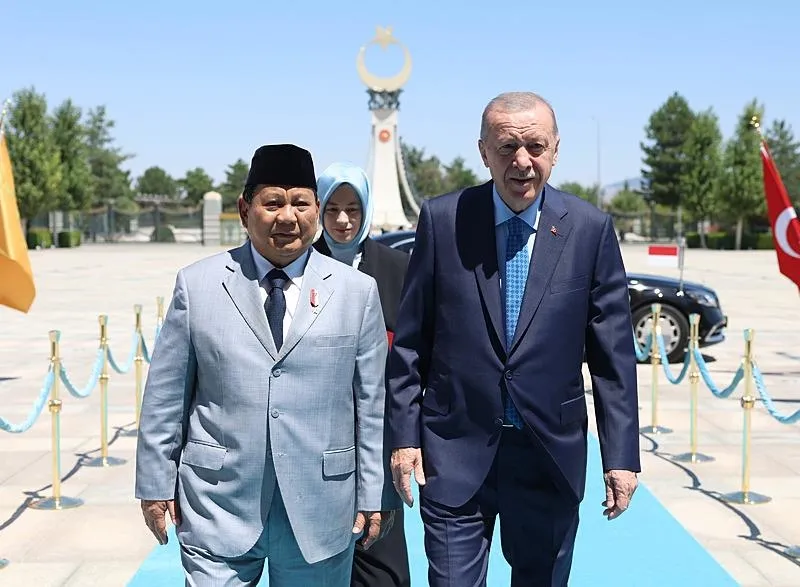 Başkan Erdoğan Külliye'de Endonezya Cumhuriyeti’nin seçilmiş Cumhurbaşkanı Prabowo Subianto'yu kabul etti-2