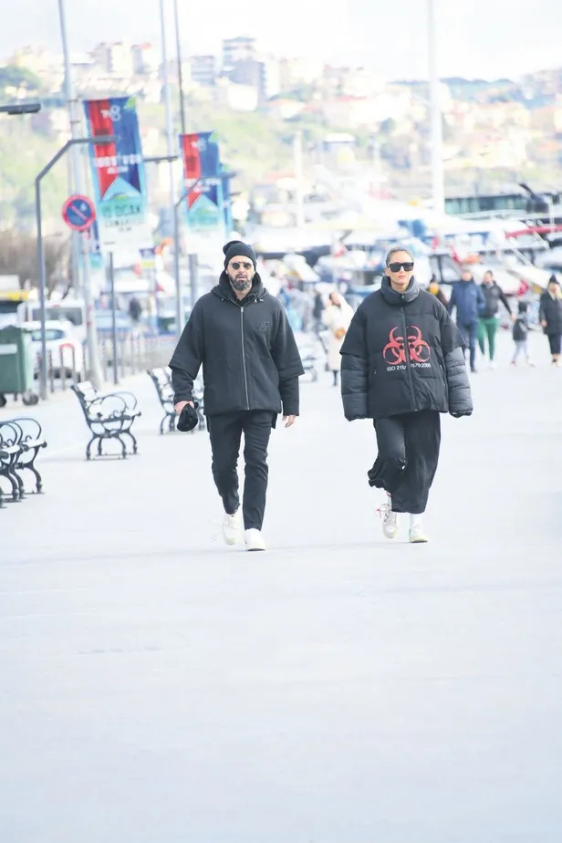 irem-dericiden-ikinci-sans-cem-belevini-gul-jestini-gozlere-soktu-1642358846722.jpeg İrem Derici'den ikinci şans! Cem Belevi'nin gül jestini gözlere soktu-7