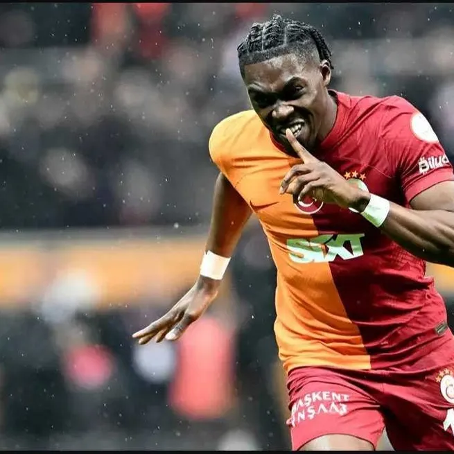 Derrick Köhn’e Bundesliga kancası!