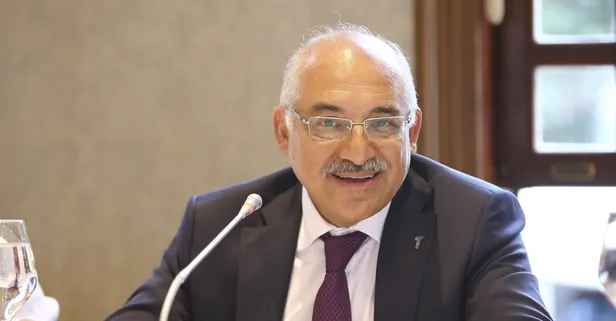 Türkiye Futbol Federasyonu başkanı Mehmet Büyükekşi'den yabancı hakem açıklaması