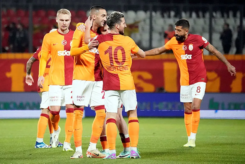 Galatasaray'da Nelsson ile yollar ayrılıyor! İşte yerine gelecek isim - 2