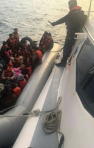 Son dakika: Edirne'nin Enez ilçesinde 38 kaçak göçmen yakalandı