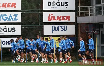 Vitor Pereira kayıp istemiyor! İşte Fenerbahçe - Kasımpaşa maçının muhtemel 11’leri...