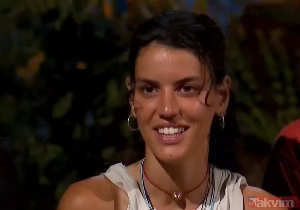 Survivor 2026'da aşk defterleri açıldı: Acun Ilıcalı konseyde Deniz ve Eren'i terleten sorular sordu - 1