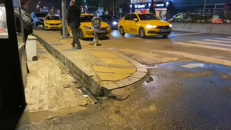 1714941127792.jpg Eski ortağına kurşun yağdırdı ardından kendi kafasına sıktı! İstanbul Bayrampaşa'da adeta dehşet yaşandı!-3