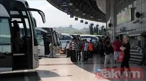 HAREKETLİLİK BAŞLADI Bayram tatili öncesinde şehirler arası yolculuklarda hareketliliğin başladığını ifade eden Yıldırım, özellikle tatil bölgelerine yönelik...