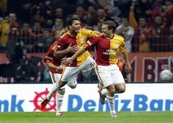 Galatasaray’da gidecek isimler...