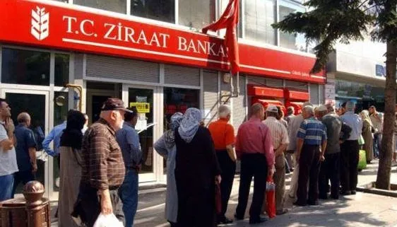 Aylık emekli maaşına göre emekliler en fazla ne kadar kredi çekebilir?-2