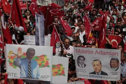 Almanya’da Erdoğan’a dev destek