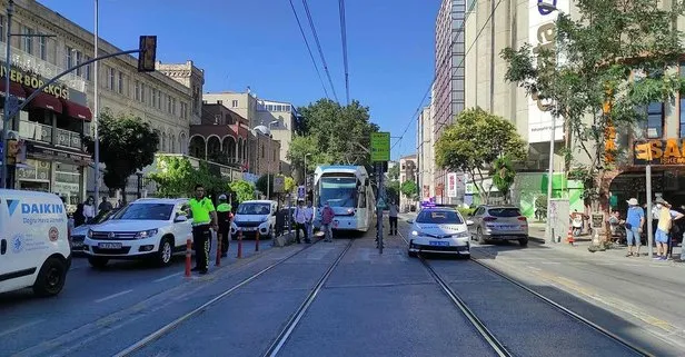 Karaköy’de tramvay kazası! Seferler durdu