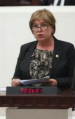 Telefon faturasını Meclis'e ödeten vekile isyan!