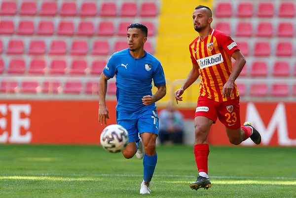 iste-super-ligin-gol-makineleri-zirvede-trabzonsporun-yildizi-edin-visca-var-1664443107648.jpg İşte Süper Lig'in gol makineleri! Zirvede Trabzonspor'un yıldızı Edin Visca var-4