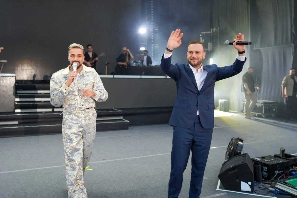 1780778083681.jpeg Sıfır Atık Festivali'nde Sefo konseri! Atatürk Havalimanı'nda binlerce kişi toplandı-4