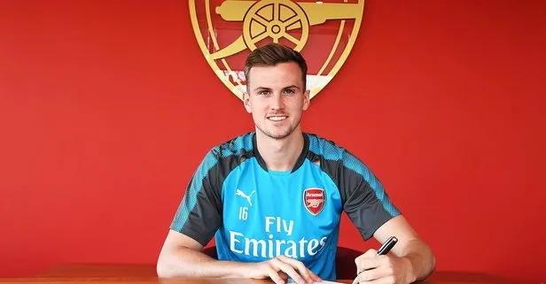 Arsenal, genç savunma oyuncusu Rob Holding’in sözleşmesini uzattı