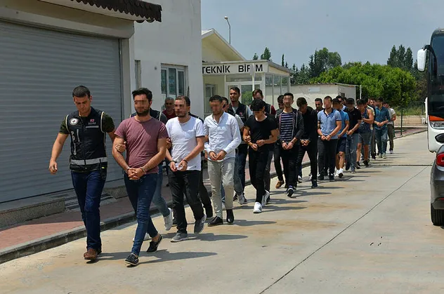 FETÖ'ye ağır darbe! Gözaltı sayısı 41 oldu