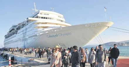 Denizden zengin turist yağdı