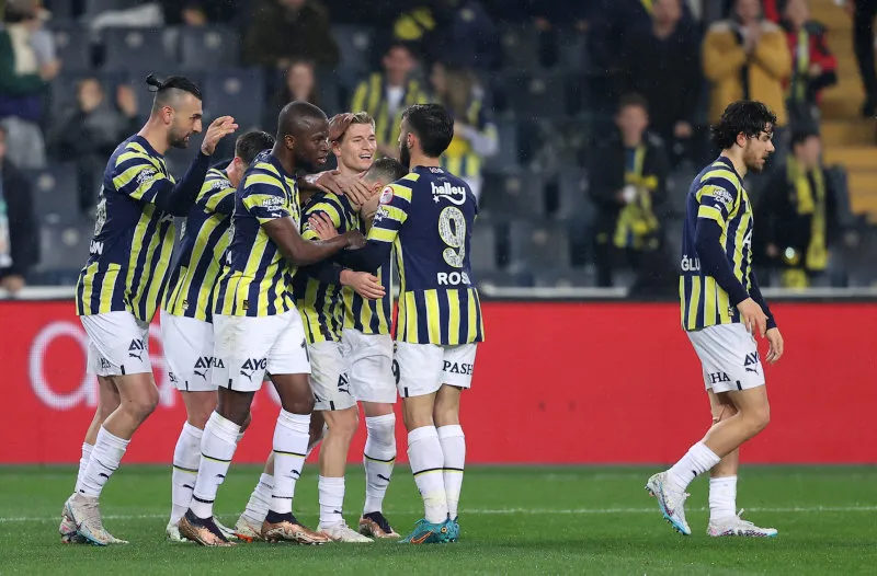 Fenerbahçe'de İrfan Can Kahveci isyan etti! İşte o sözler - 4