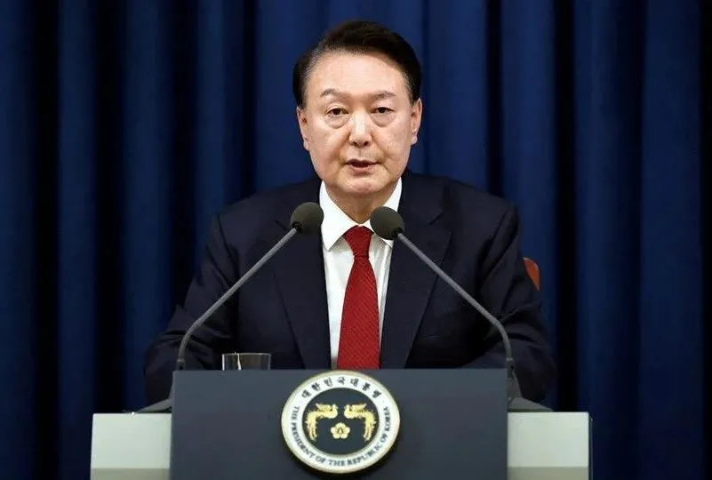 Güney Kore Devlet Başkanı görevden azledildi