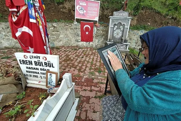 pkkli-teroristler-tarafindan-sehit-edilmisti-eren-bulbulsuz-5-bayram-1590256089103.jpeg PKK'lı teröristler tarafından şehit edilmişti! Eren Bülbül'süz 5. bayram-1