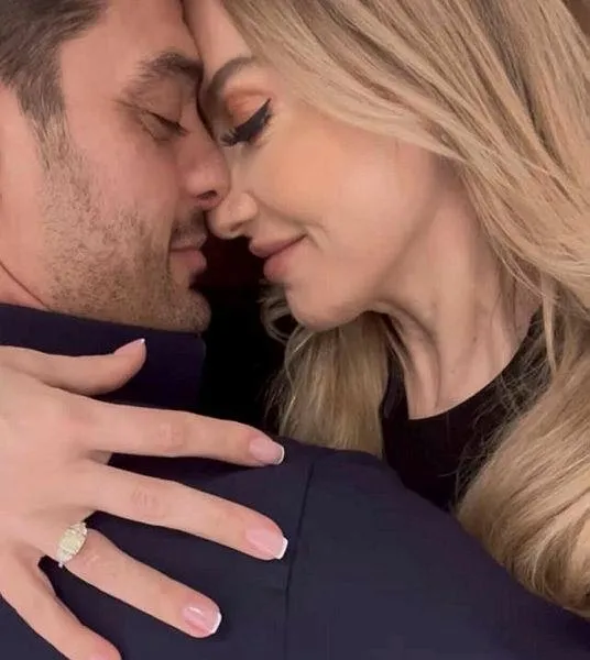 hadise-ile-evlilik-hazirliginda-olan-mehmet-dincerler-hakkinda-soke-eden-iddialar-borclari-yuzunden-1650135541839.jpeg Hadise ile evlilik hazırlığında olan Mehmet Dinçerler hakkında şoke eden iddialar! Borçları yüzünden...-5