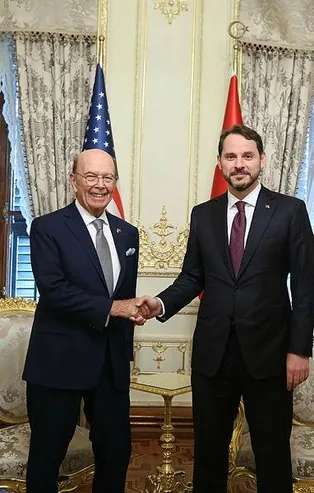 Son dakika: Bakan Albayrak'tan kritik görüşme sonrası ilk açıklama