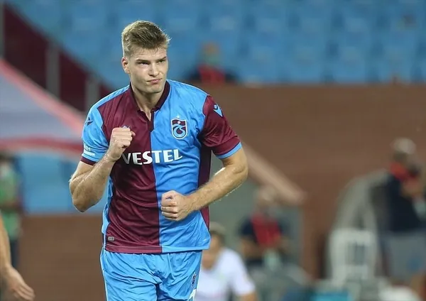 Trabzonspor'da Alexander Sörloth için sıcak temas-2