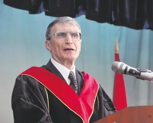 Türk dünyasına borcumuz var