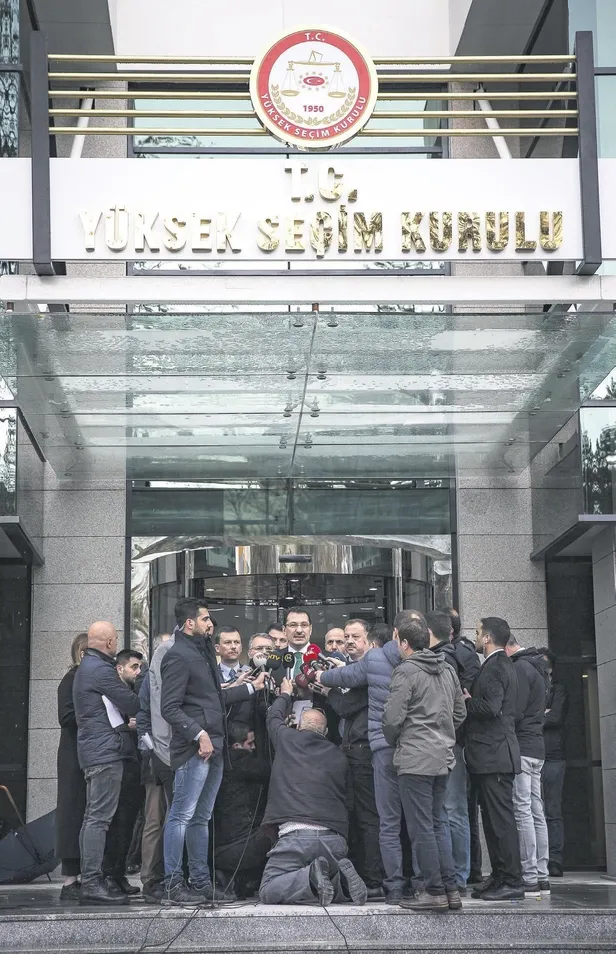 AK Partili Yavuz 3 bavul belgeyle YSK’ya gitti! İstanbul seçimlerinin yenilenmesi için olağanüstü itiraz dilekçesi verildi-4