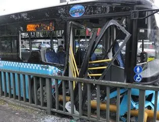 Halk otobüsü kaza yaptı: Yaralılar var