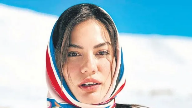 Ünlü oyuncu Demet Özdemir'den samimi açıklamalar!