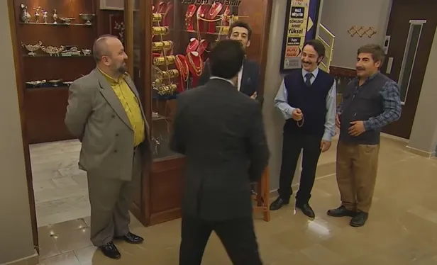 Seksenler 13. bölüm full izle! Seksenler son bölüm izle! İddiayı Ahmet mi Çağatay mı kazandı?-3