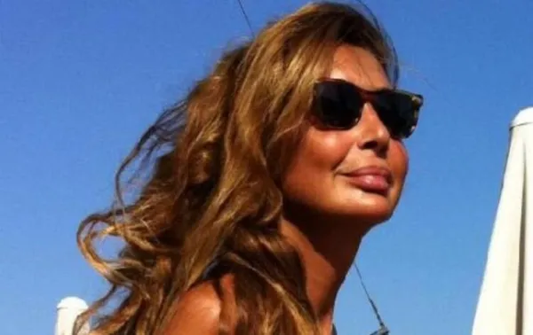 bilun-dohmen-kimdir-nerelidir-eski-manken-bilun-dohmen-neden-koye-yerlesti-1612791676592.jpg Bilun Dohmen kimdir, nerelidir? Eski manken Bilun Dohmen neden köye yerleşti?-4