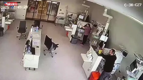 Yürek ısıtan anlar: Sağlık çalışanları depremde bebeklerin yanından ayrılmadı